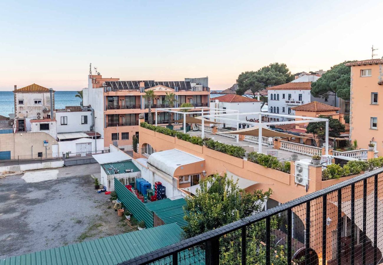 Apartment in Sant Feliu de Guixols - 29.20 Isard 4B S'Agaró Apto+PK junto a