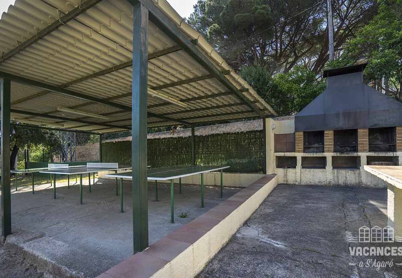 Apartment in Sant Feliu de Guixols - 38.20 S' Agaró  Caleta Sol 303 Apt PK Terraza vist