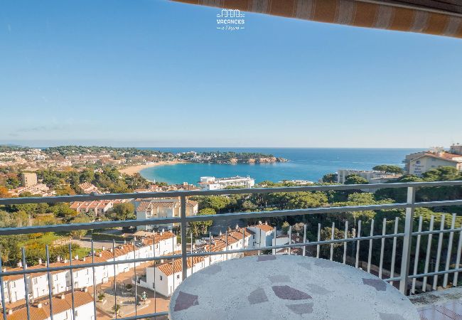 Apartment in Sant Feliu de Guixols - 38.90 S'Agaró Caleta Sol 1102 Apt con  vistas