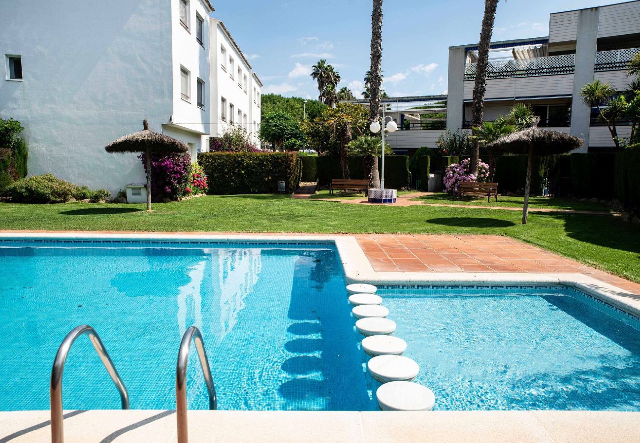 Apartment in S´agaro - 16.00 Les Pites I 2n 2a  Bonito apartamento con te