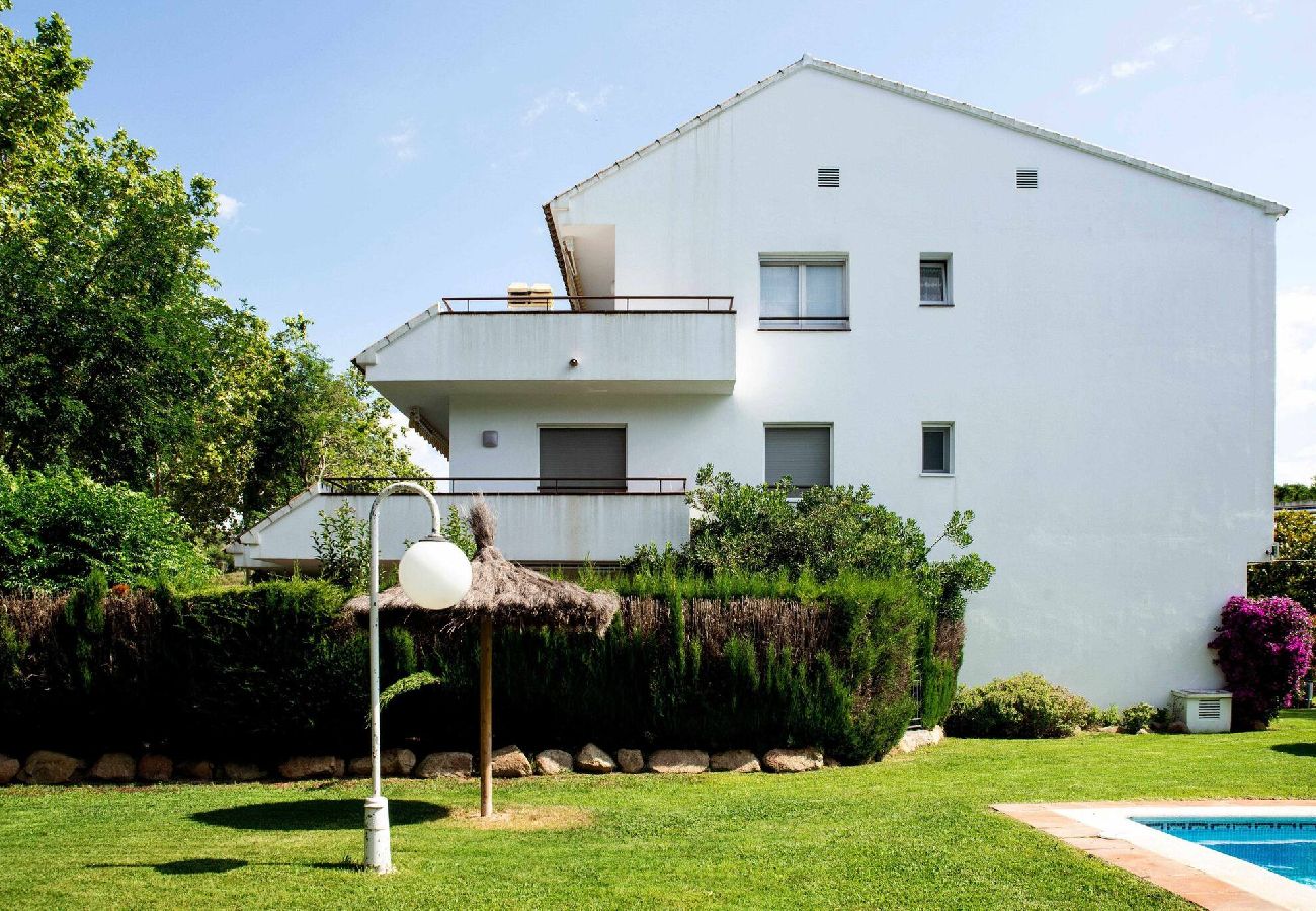 Apartment in S´agaro - 16.00 Les Pites I 2n 2a  Bonito apartamento con te