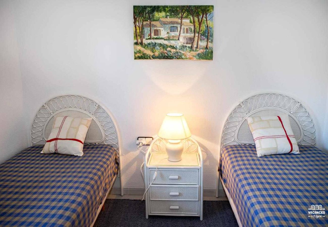 Apartment in Sant Feliu de Guixols - 47.00 S'Agaró Las Velas 2-9  Apto con vistas 