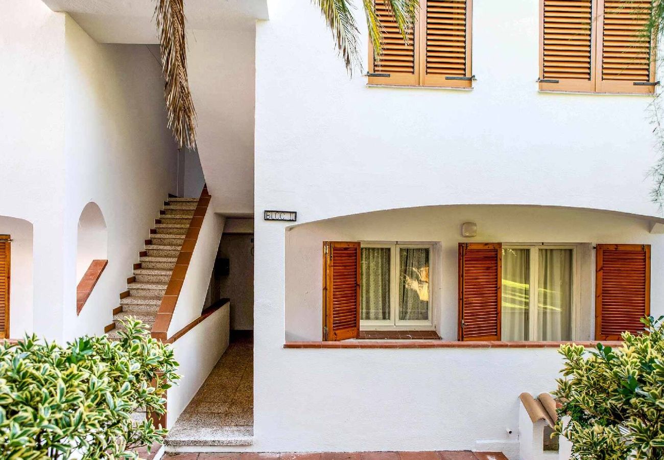 Apartment in S´agaro - 18.00 Voramar 8 Ii bxs b  Apartamento con jard&