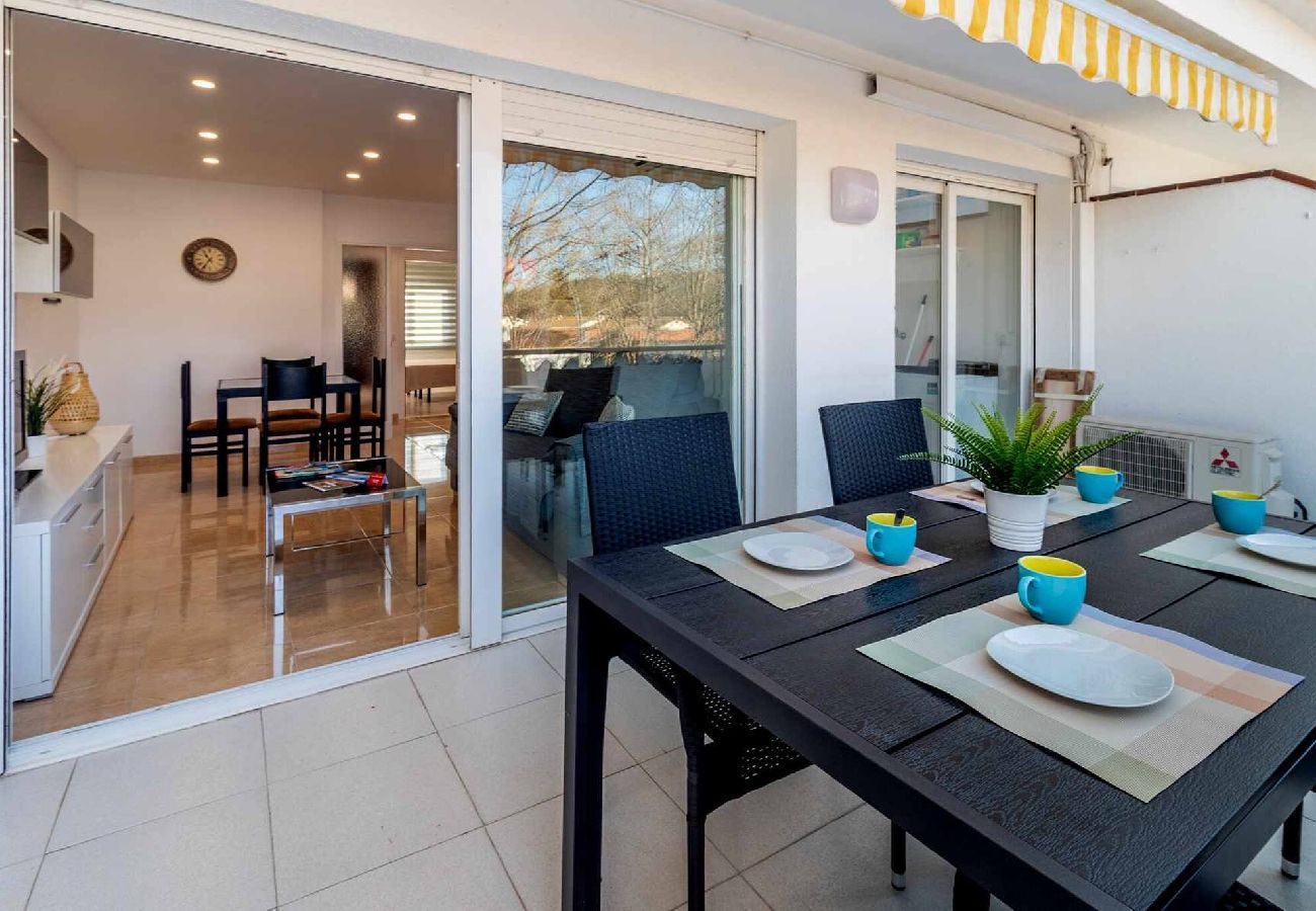 Apartment in S´agaro - 15.00 Les Pitas I 2n 1a   Acogedor apartamento