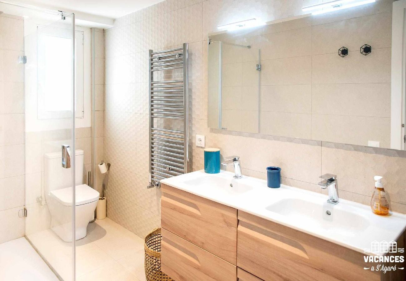 Apartment in Sant Feliu de Guixols - 35.00 S'Agaró Urcatusa Llevant 28  Apt