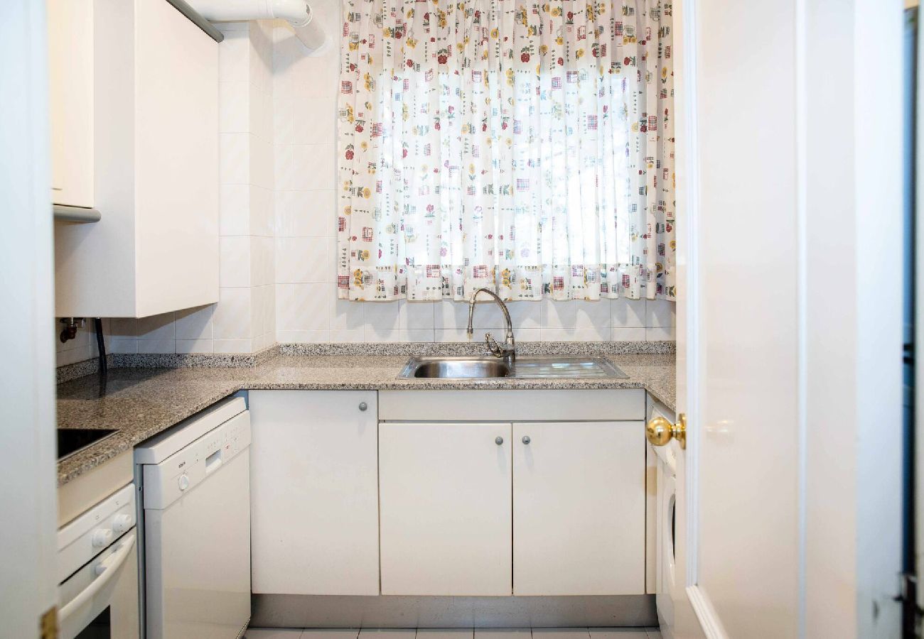 Apartment in Sant Feliu de Guixols - 47.10 S'Agaró Las Velas 3-15 Apto con vistas