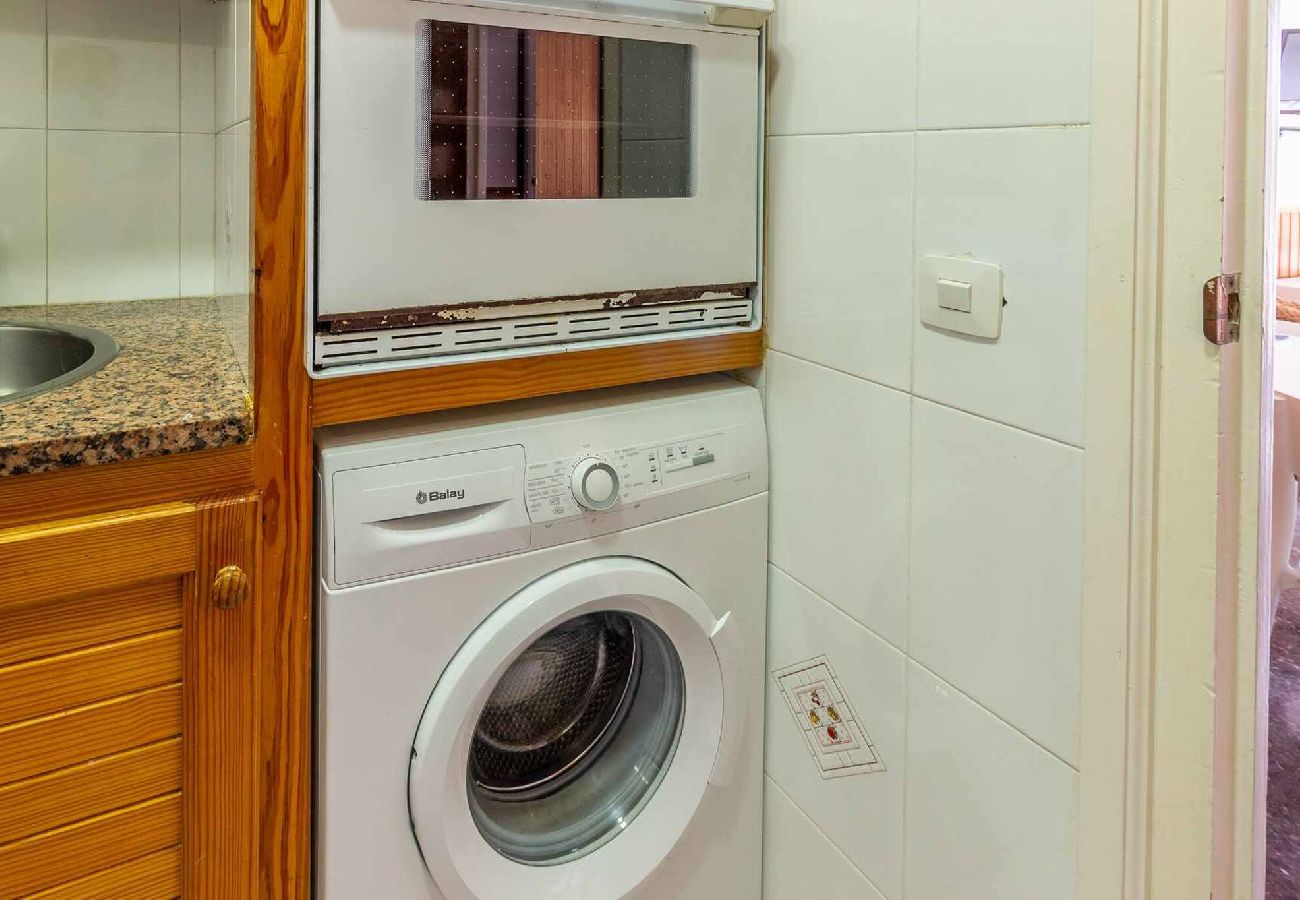 Apartment in Sant Feliu de Guixols - 27.00 Polcent 1 S'Agaró Apto. cercano