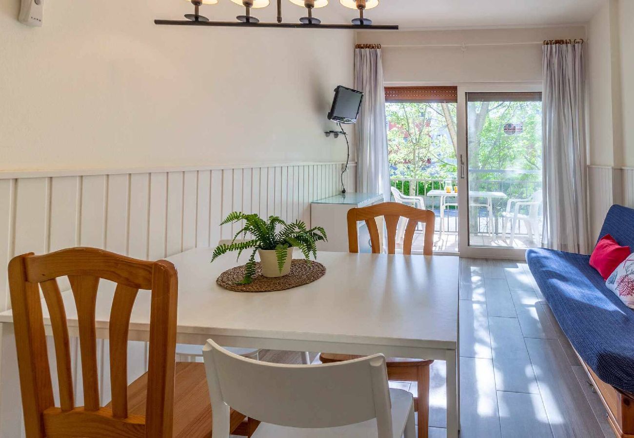 Apartment in Sant Feliu de Guixols - 27.70 Polcent 8  S'Agaró Apto cercano