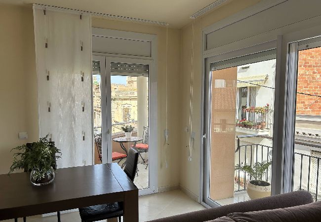 Apartment in Sant Feliu de Guixols - 59.00 Sant Feliu Centre - apartamento familiar