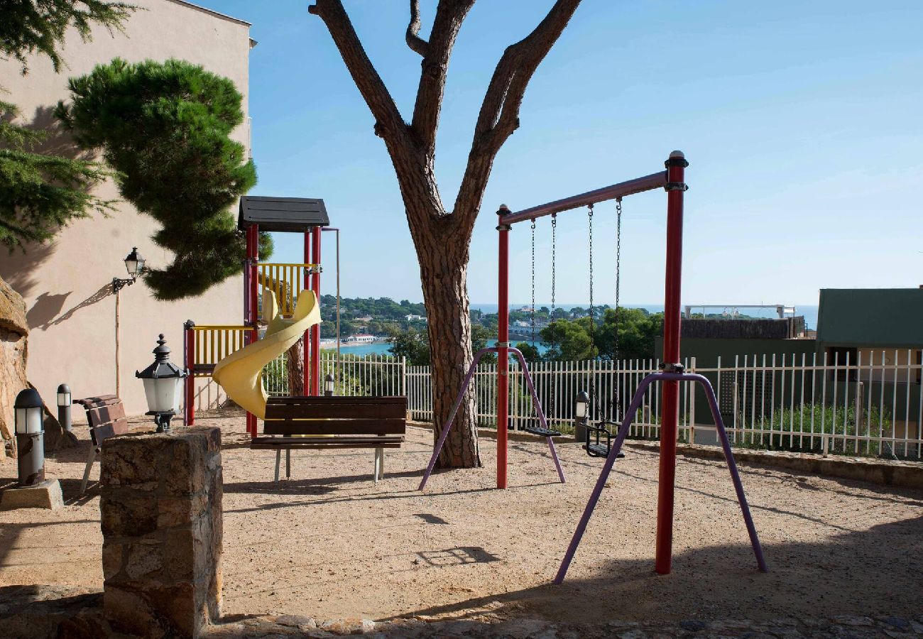 Apartment in Sant Feliu de Guixols - 42.00 S'Agaró Caoca A6 Apto con  vista al mar 