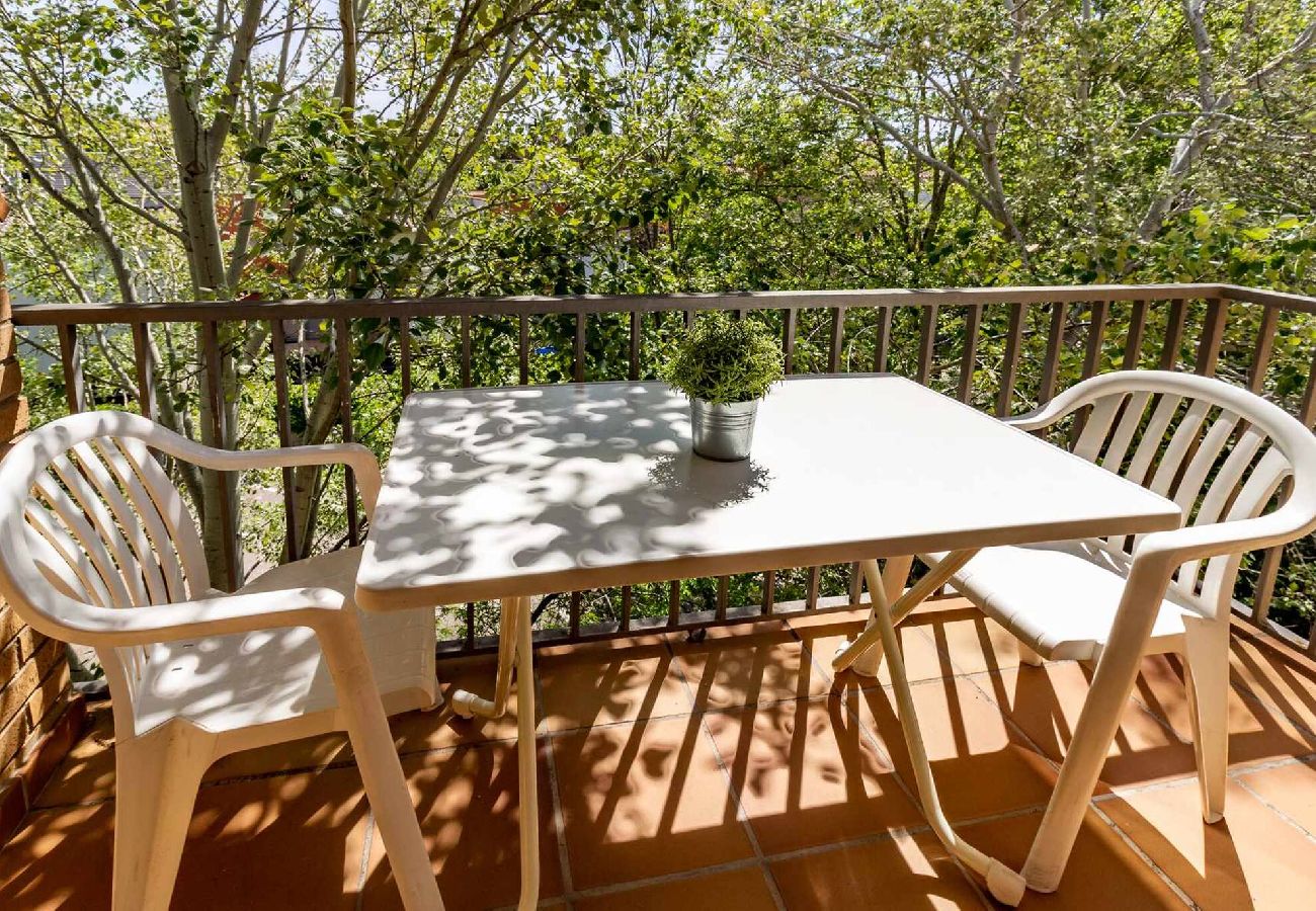 Apartment in Sant Feliu de Guixols - 27.40 Polcent 5  S'Agaró  Apto cercano