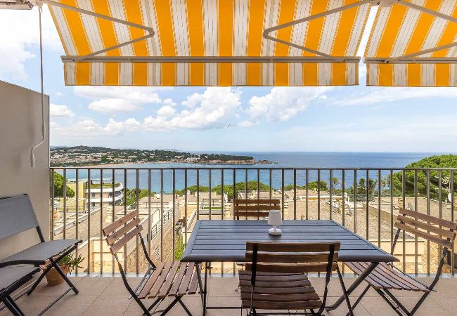 Apartment in Sant Feliu de Guixols - 40.00 S'Agaró Eden Mar 13 Apto con vista al mar 