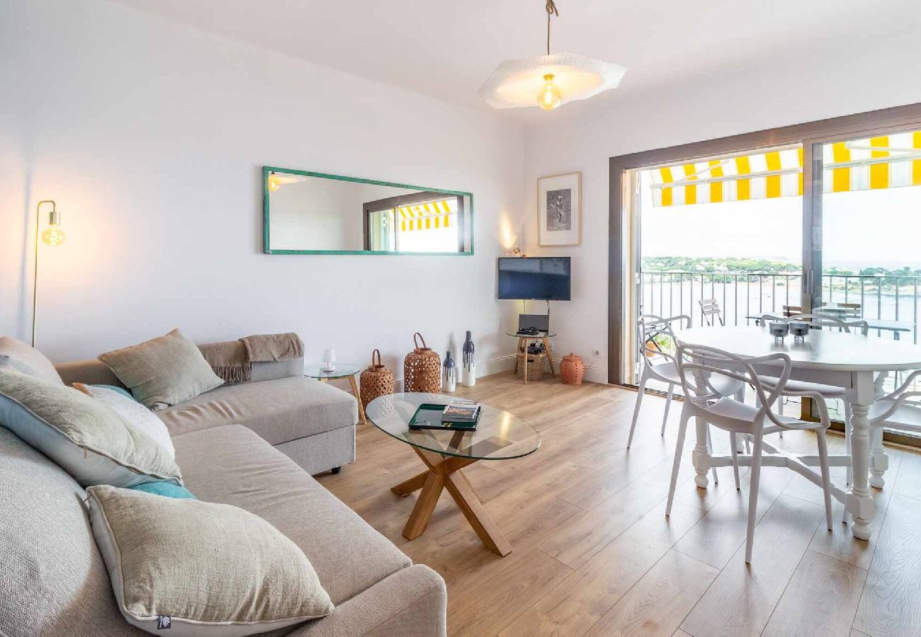 Apartment in Sant Feliu de Guixols - 40.00 S'Agaró Eden Mar 13 Apto con vista al mar 