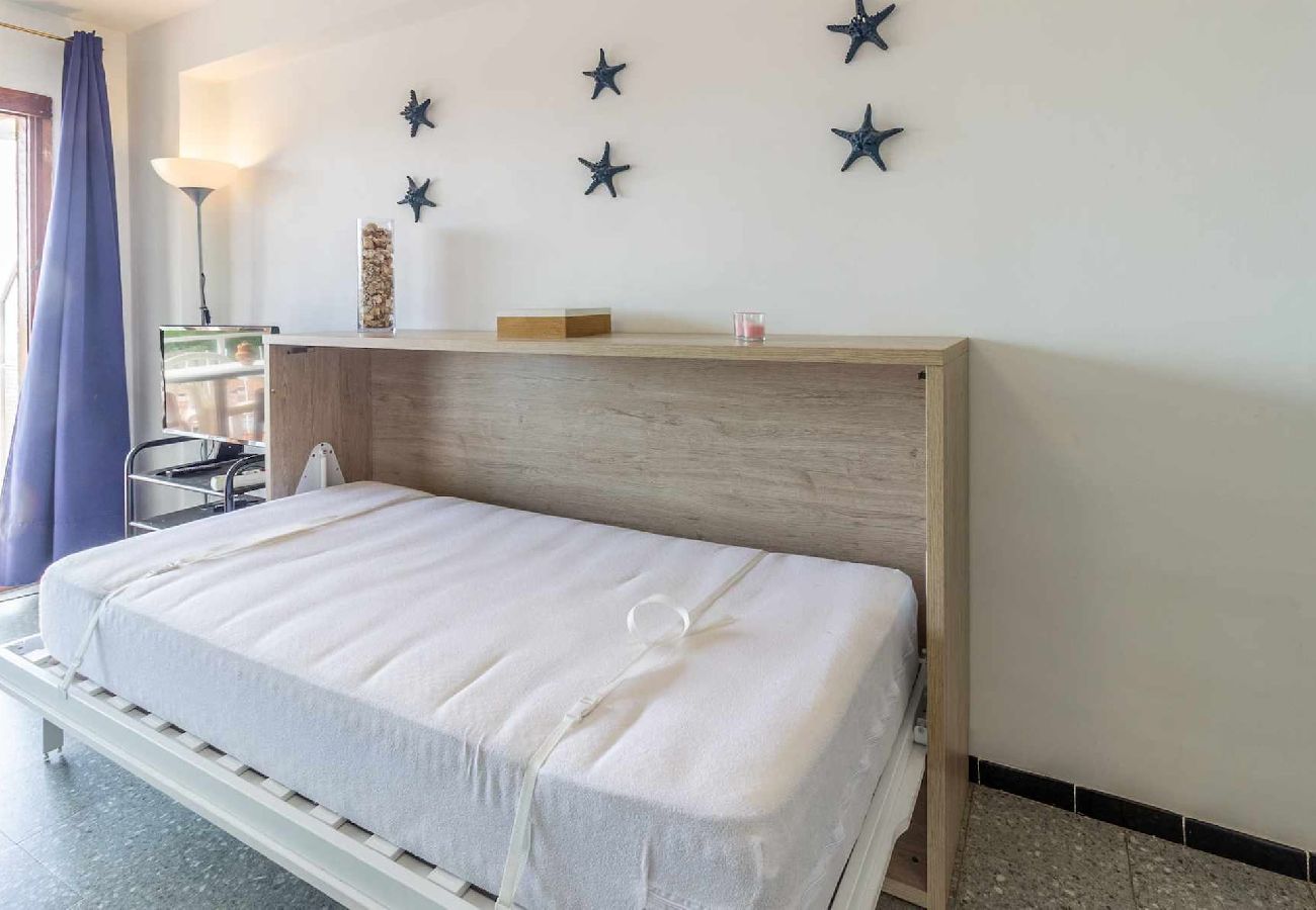 Apartment in Sant Feliu de Guixols - 38.11 S'Agaró Caleta Sol 406 Apto  terraza y vista