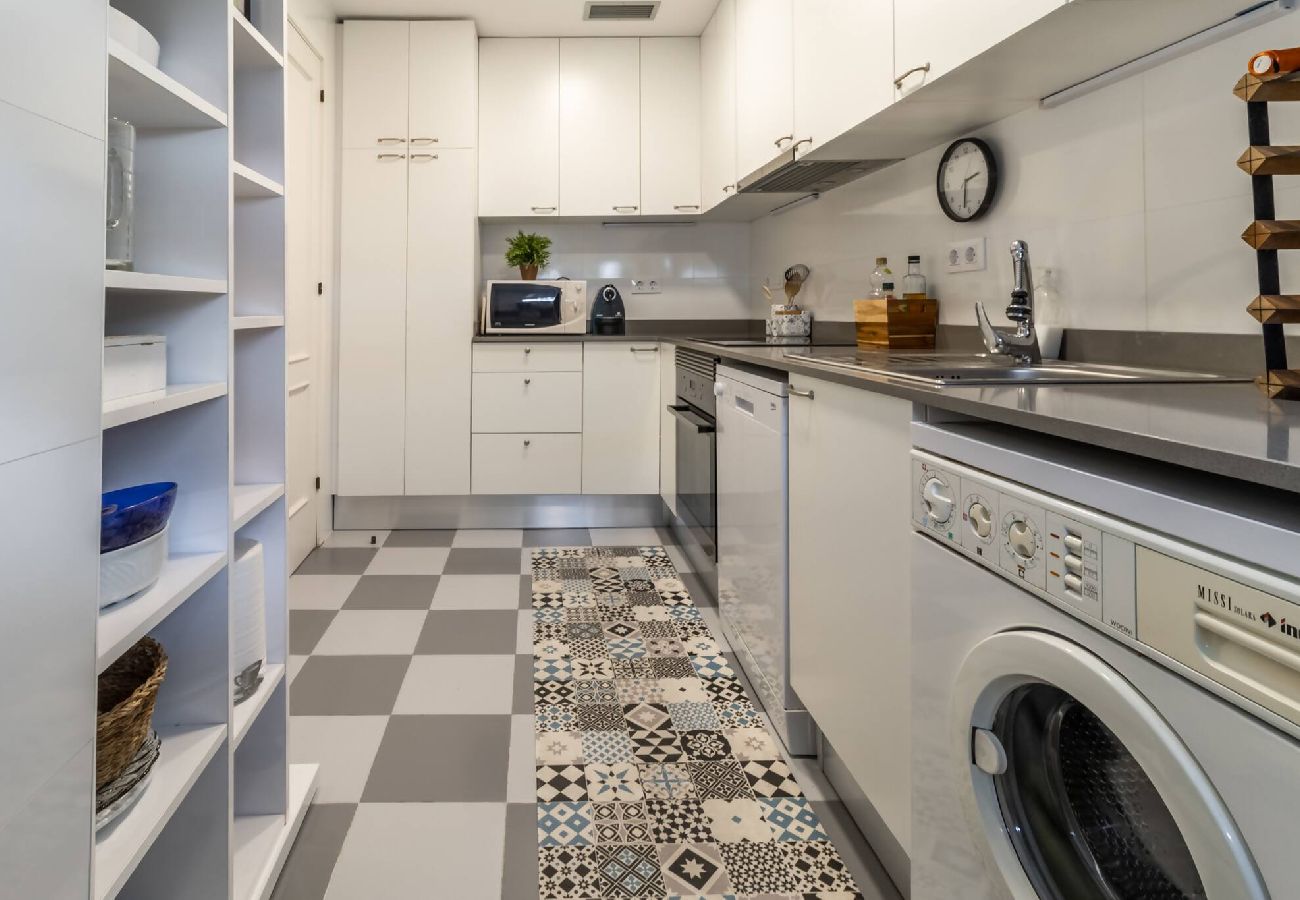 Apartment in S´agaro - 17.00 S'Agaró Park Apto 200 m Playa y