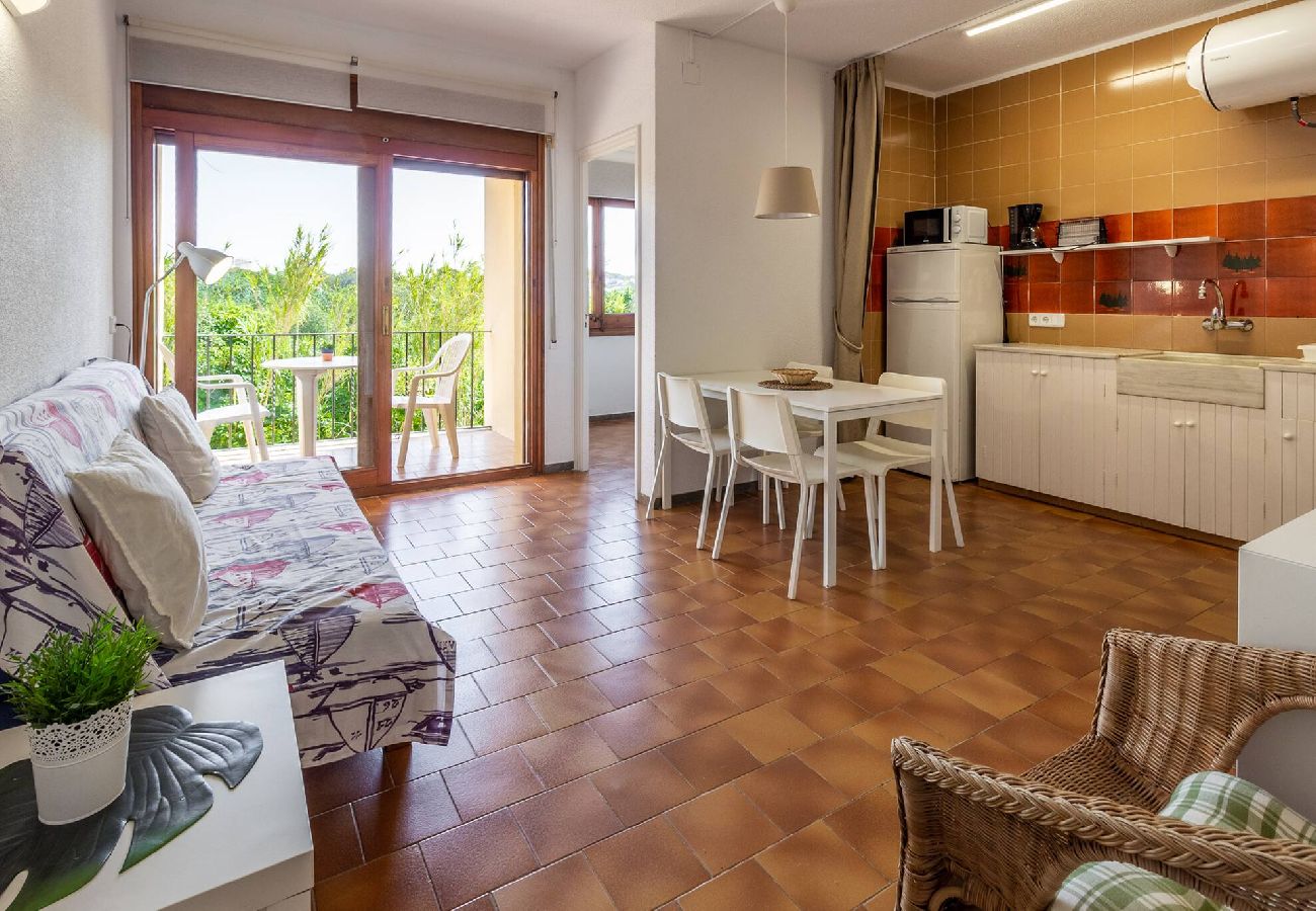 Apartment in Sant Feliu de Guixols - 20.10 Cubells 2  Apartamento cercano a la playa