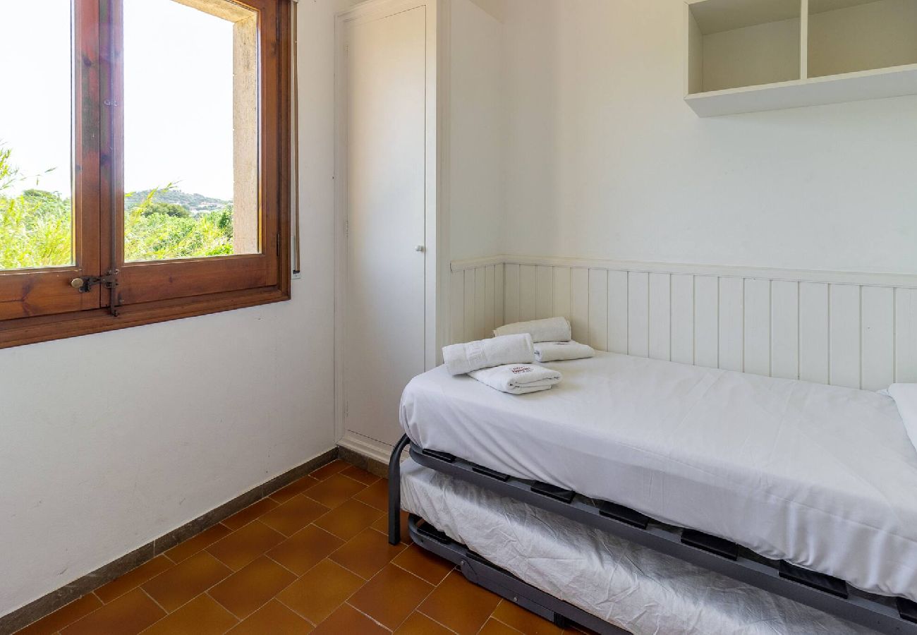 Apartment in Sant Feliu de Guixols - 20.10 Cubells 2  Apartamento cercano a la playa