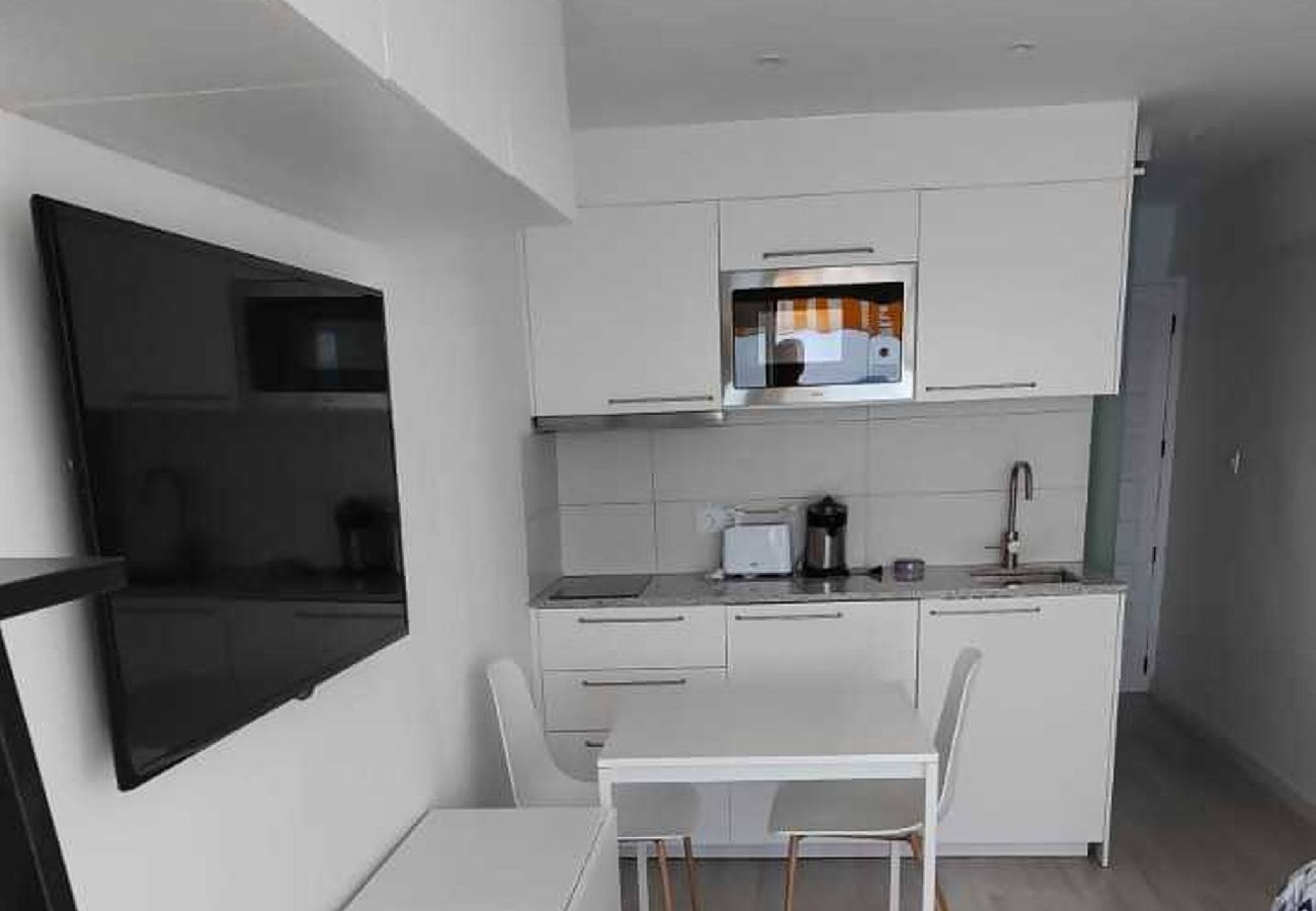 Studio in Platja d´Aro - 04.90 6ta Planta frente al mar Beach Palace