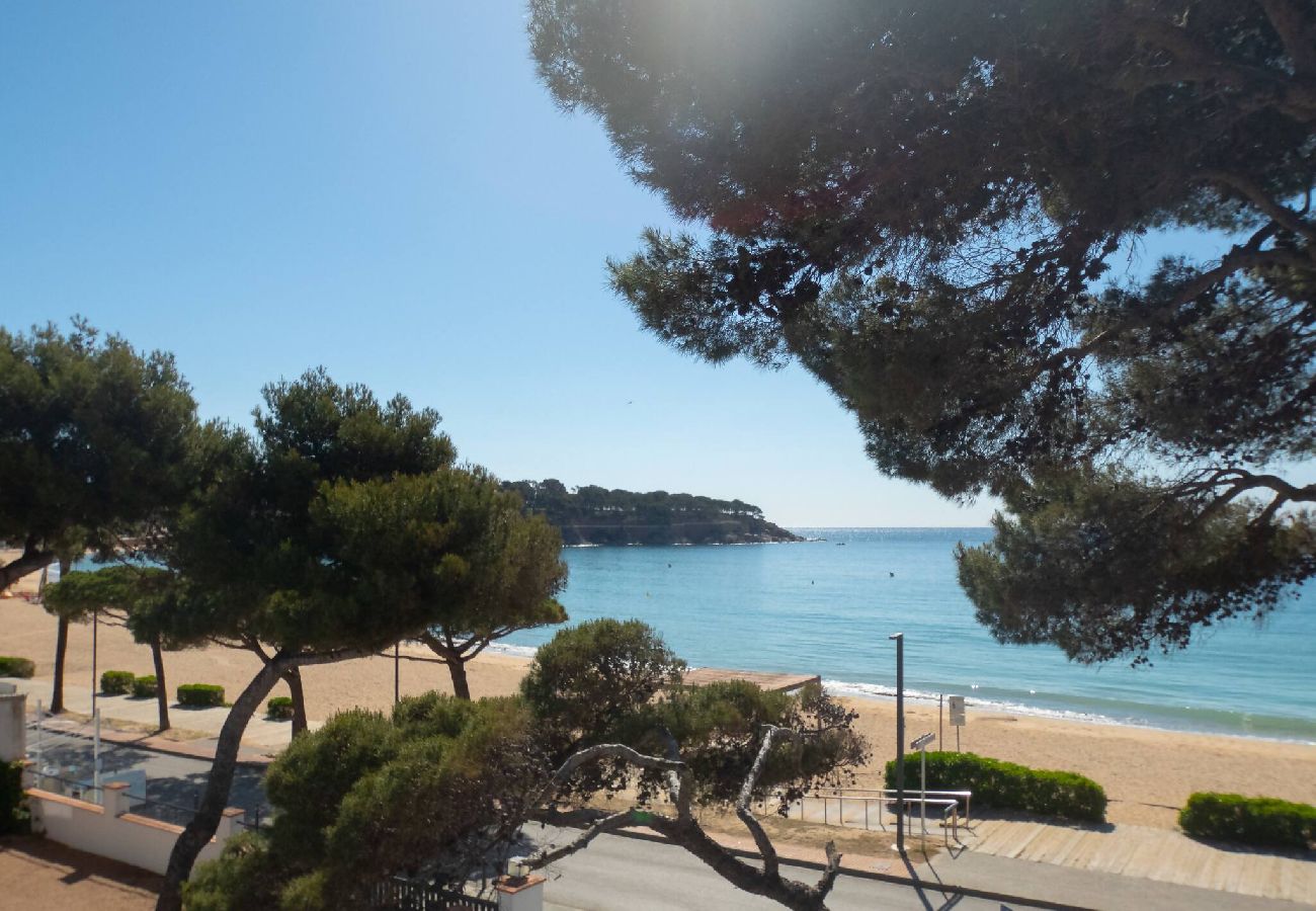 Apartment in Sant Feliu de Guixols - 29.90   1° Linea de Platja St Pol S'Agaró