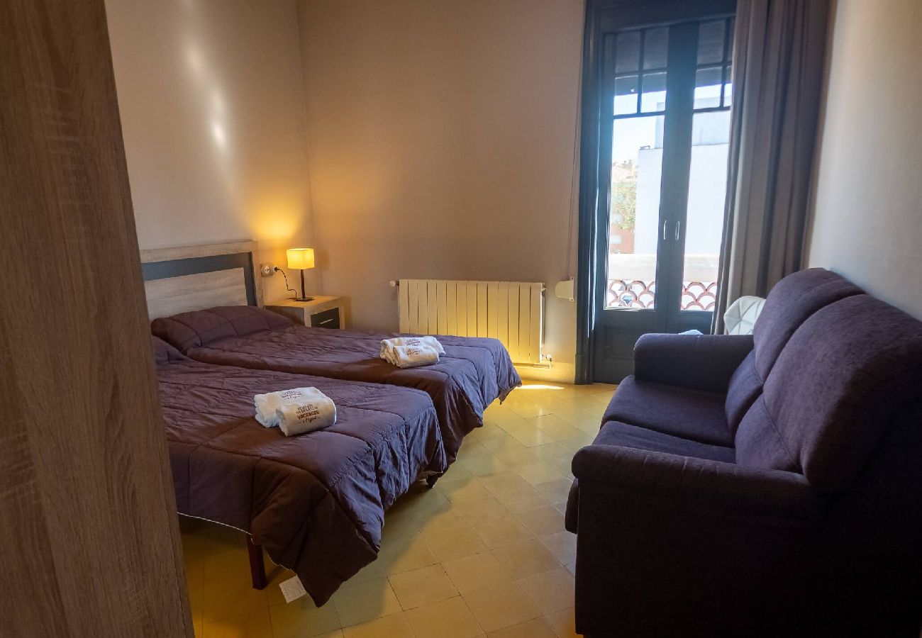 Apartment in Sant Feliu de Guixols - 29.90   1° Linea de Platja St Pol S'Agaró