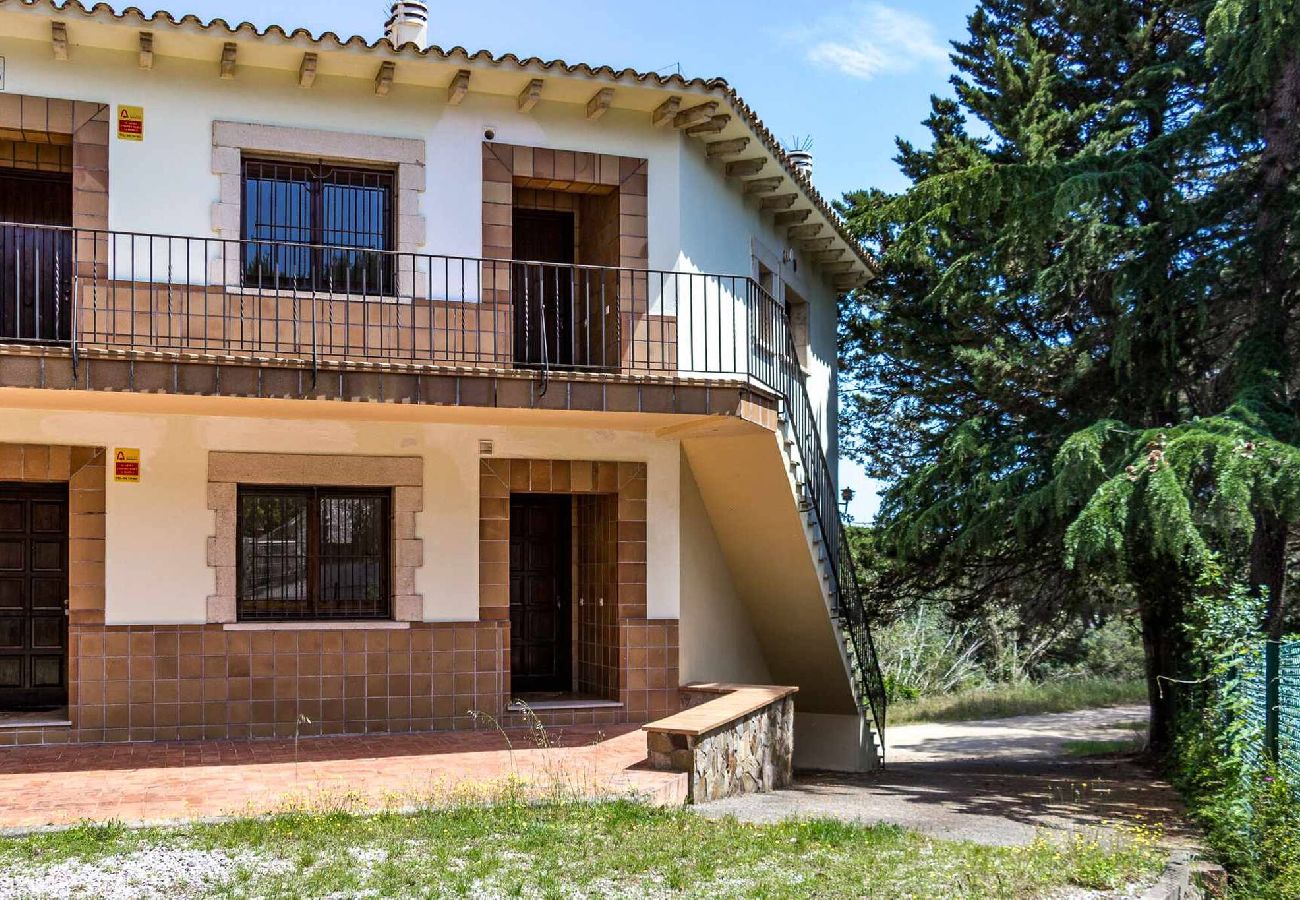 Apartment in Sant Feliu de Guixols - 20.00 Cubells 1  Cerca de la playa, con parking