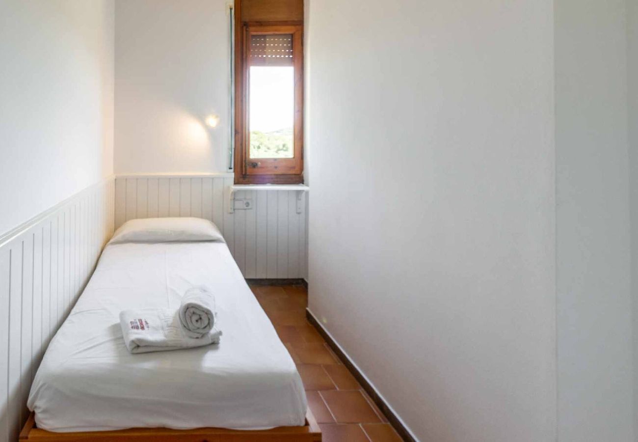 Apartment in Sant Feliu de Guixols - 20.30 Cubells 4  Apartamento cercano a la playa