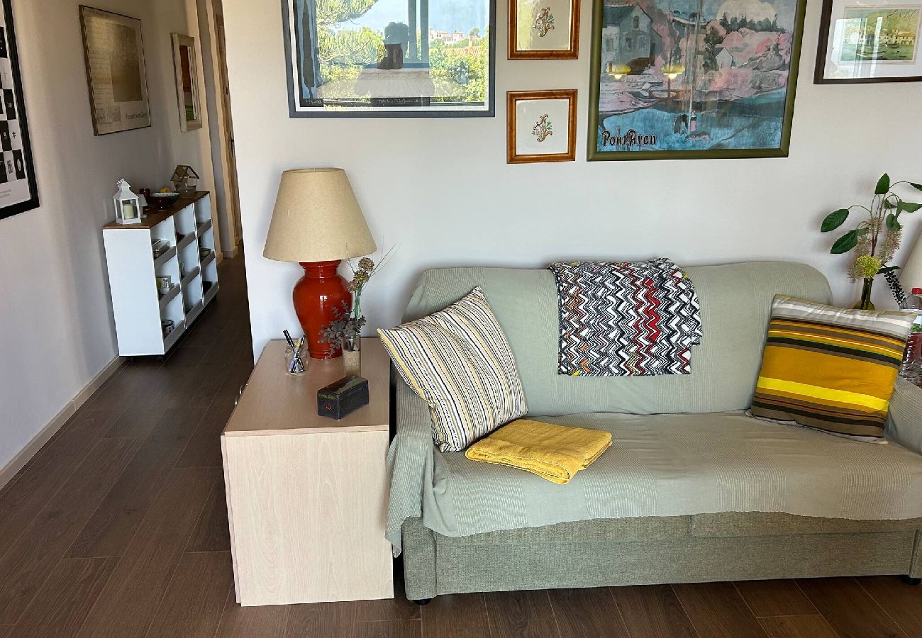 Apartment in S´agaro - 26.00 Creu St Pol S'Agaró G5  Terraza y v