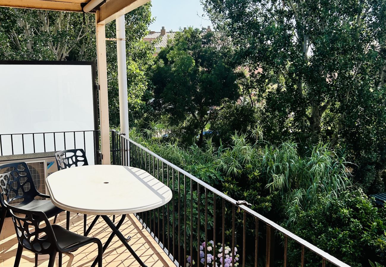 Apartment in Sant Feliu de Guixols - 29.10 Isard 2 4 S'Agaró Apto+PK  junto