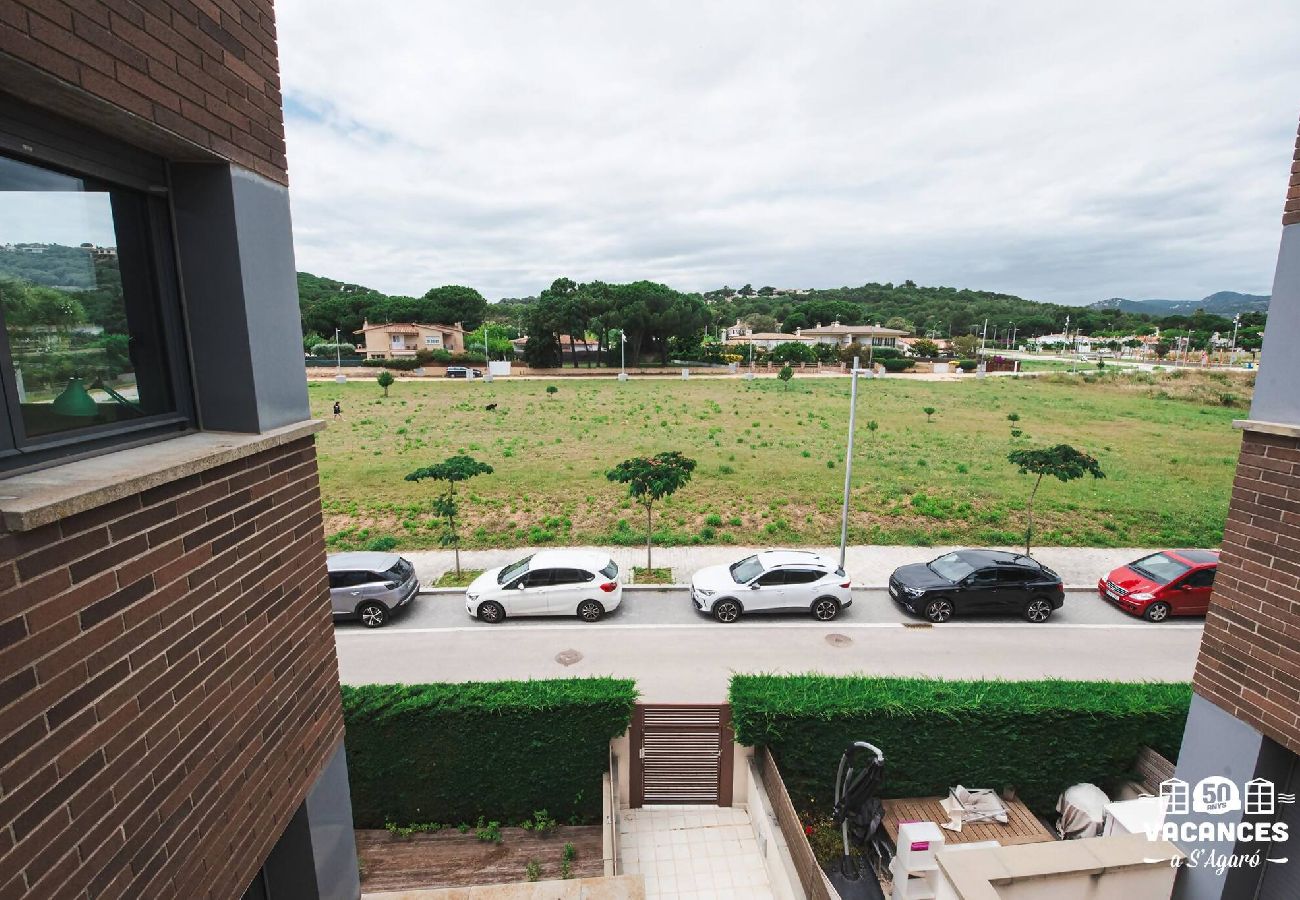 Apartment in S´agaro - 20.90 Duplex Piscina Parking muy cerca de Playa