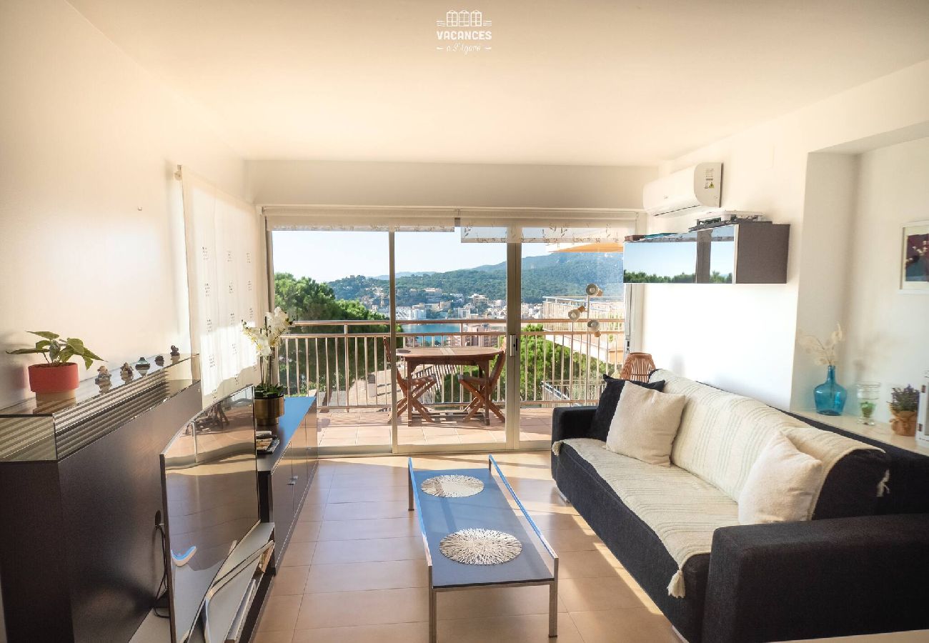 Apartment in Sant Feliu de Guixols - 48.00 S'Agaró Cap Ducal Apto  con piscina