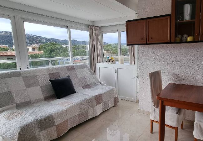 Apartment in Platja d&acuteAro - 03.50 Eli Palace