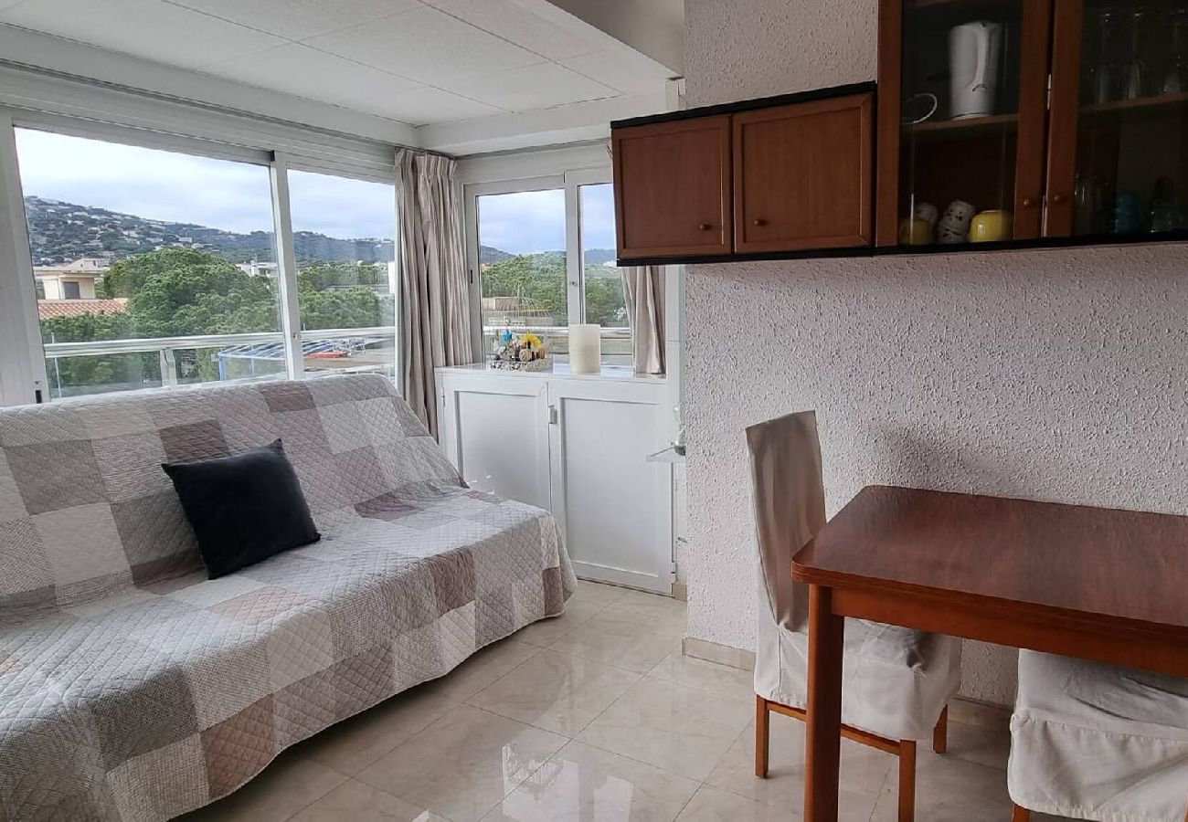 Apartment in Platja d´Aro - 03.50 Eli Palace