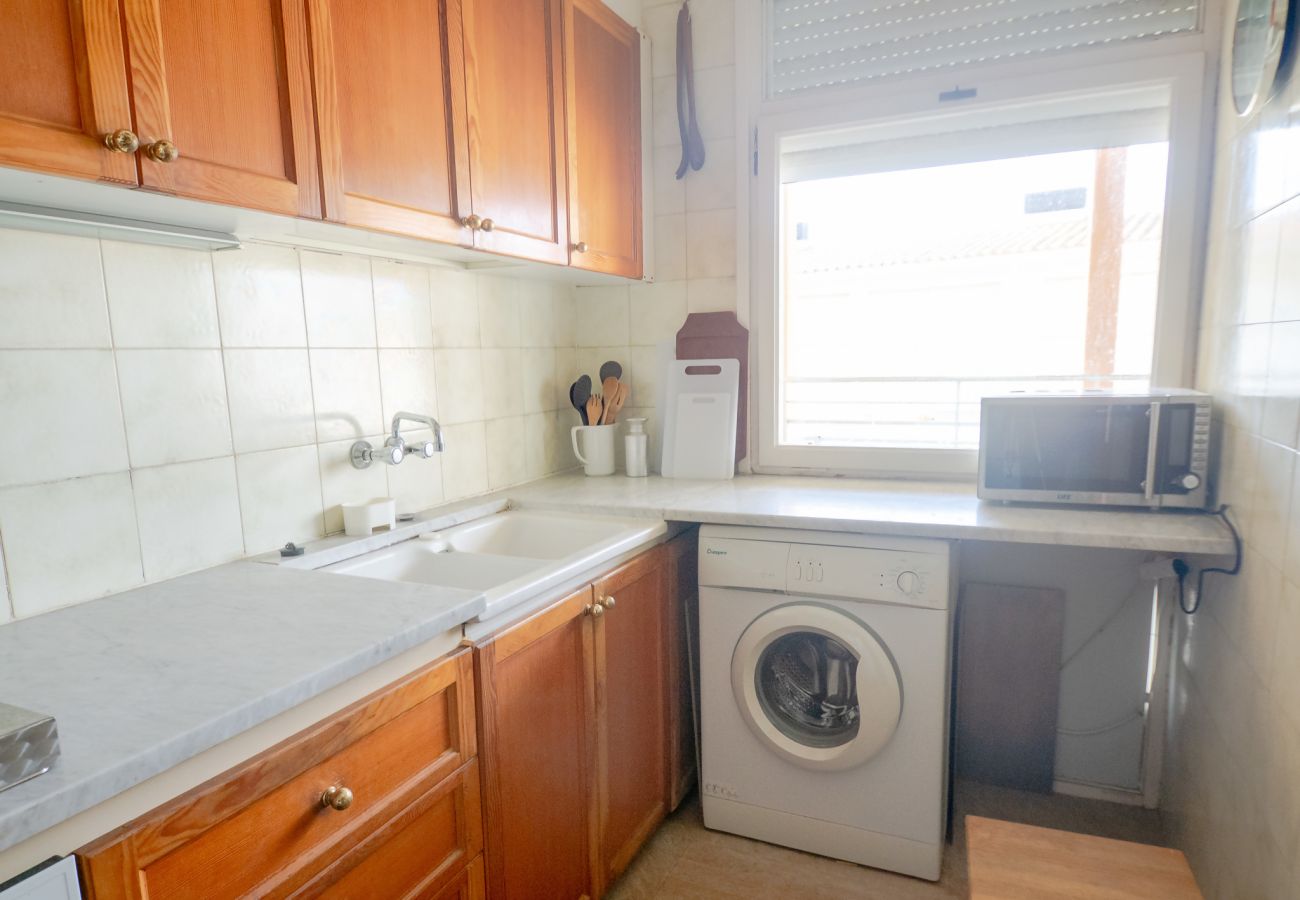 Apartment in S´agaro - 07.00 APTO URBANIZACION JARDÍN Y PISCINA COM