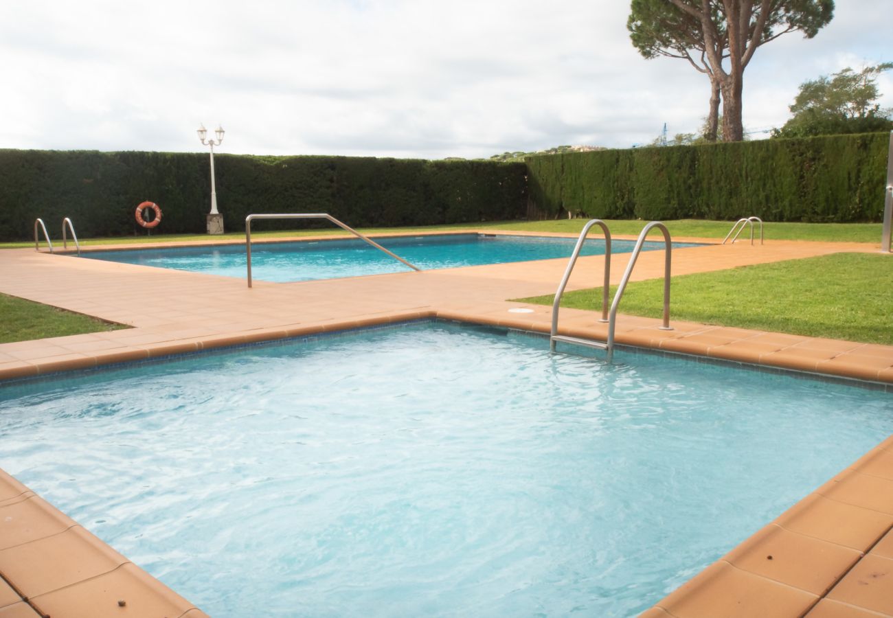 Apartment in S´agaro - 06.50 Ralet Apt piscina PK cerca de playa