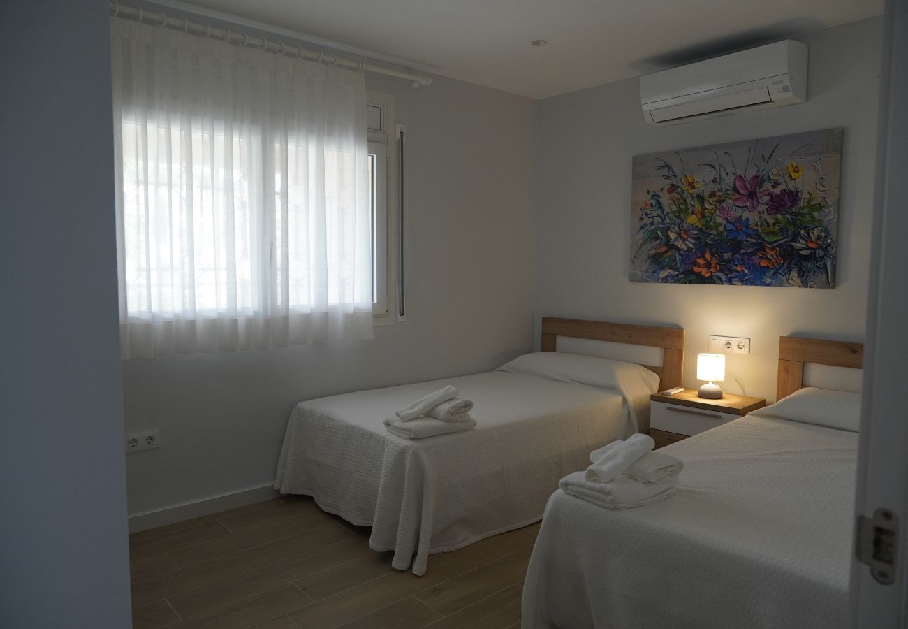 Apartment in S´agaro - 26.50 S'Agaro Creu St Pol C6