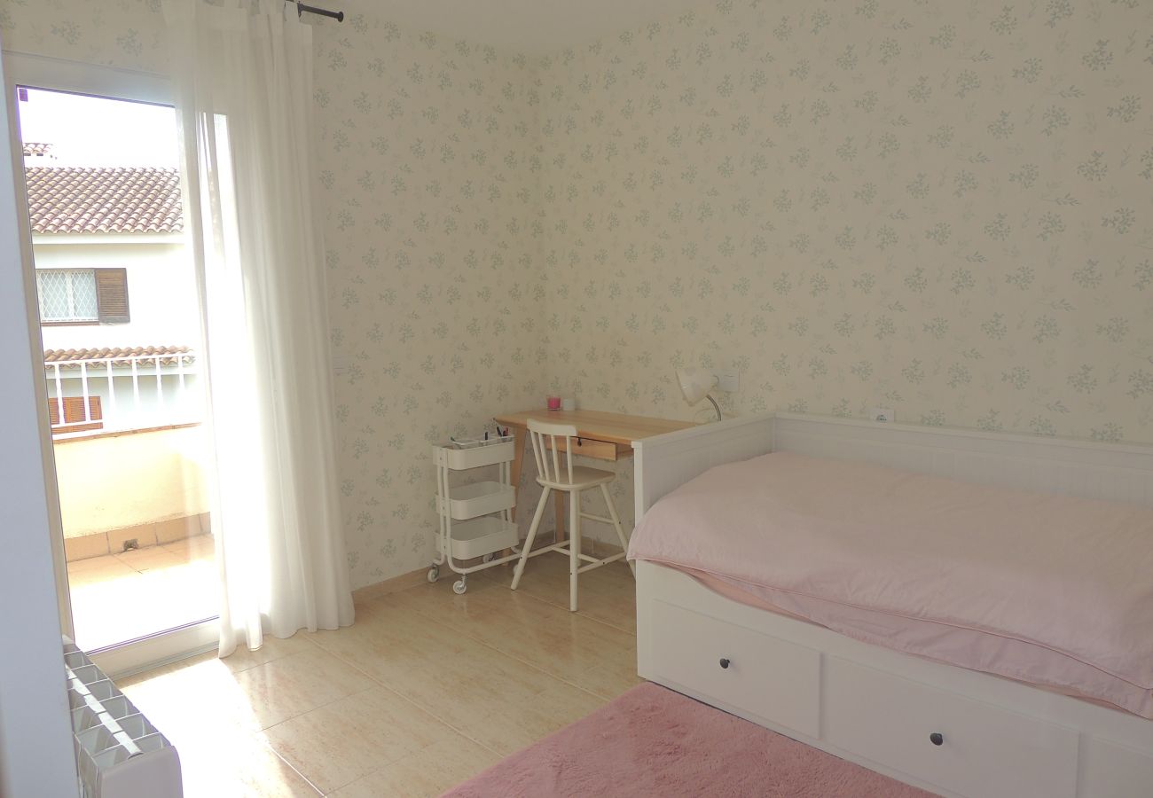 Apartment in S´agaro - 17.50 S'Agaro Sa Calma