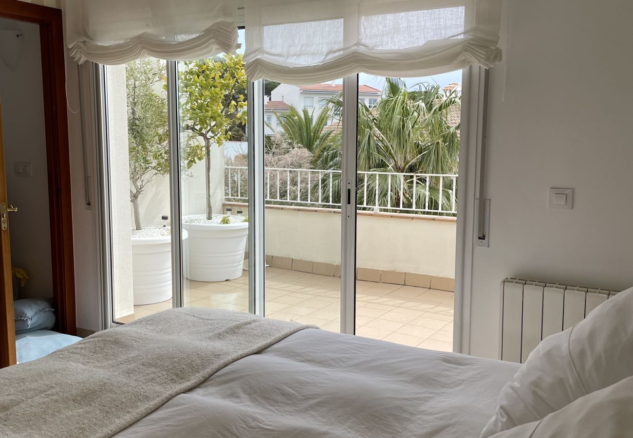 Apartment in S´agaro - 17.50 S'Agaro Sa Calma