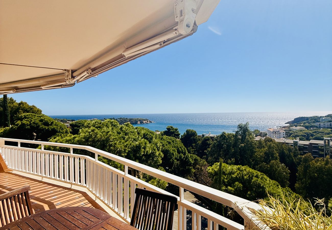 Apartment in Sant Feliu de Guixols - 35.55 S'Agaro Urcatusa VistaS Mar