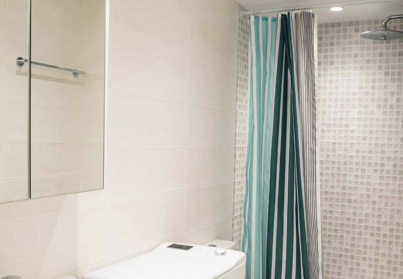 Apartamento en Sant Feliu de Guixols - 38.90 S'Agaró Caleta Sol 1102 Apt con  vistas