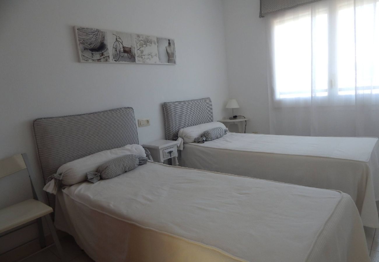 Apartamento en S´agaro - 16.00 Les Pites I 2n 2a  Bonito apartamento con te
