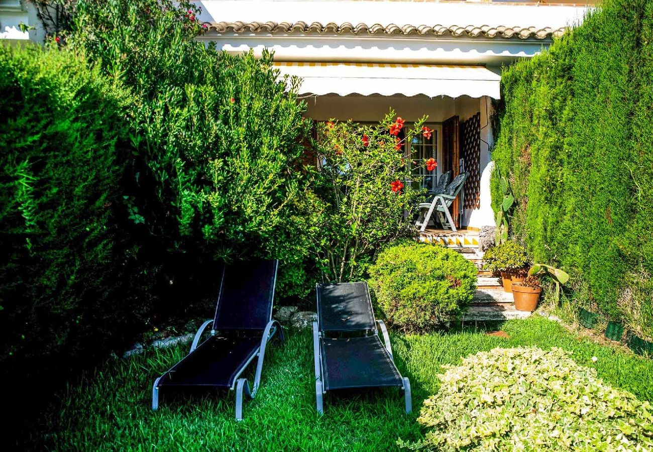 Apartamento en S´agaro - 18.00 Voramar 8 Ii bxs b  Apartamento con jard&