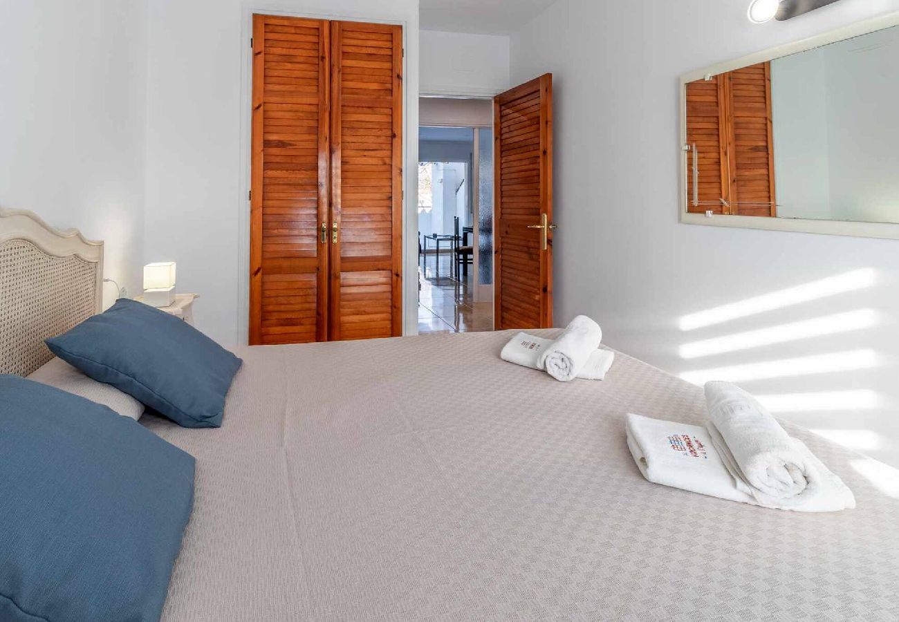 Apartamento en S´agaro - 15.00 Les Pitas I 2n 1a   Acogedor apartamento