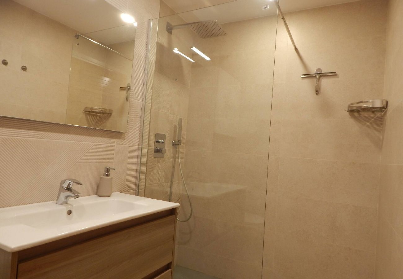 Apartamento en S´agaro - 15.00 Les Pitas I 2n 1a   Acogedor apartamento