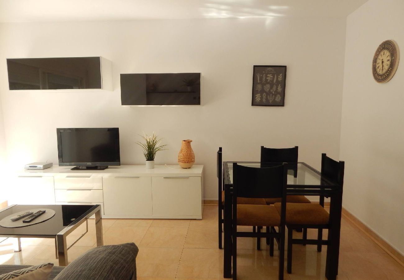 Apartamento en S´agaro - 15.00 Les Pitas I 2n 1a   Acogedor apartamento