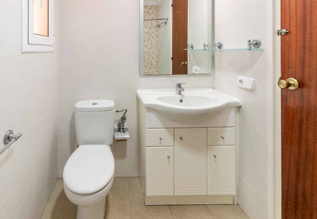 Apartamento en Sant Feliu de Guixols - 27.40 Polcent 5  S'Agaró  Apto cercano