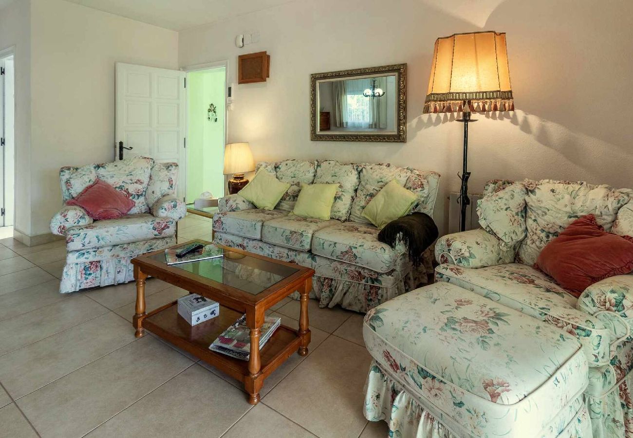 Casa en S´agaro - 21.10 Villa Susana  Amplia casa  entorno magnif