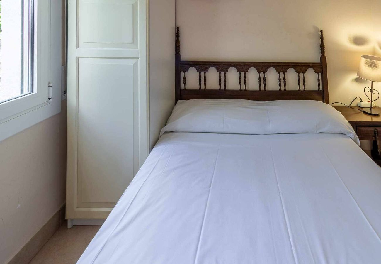 Casa en S´agaro - 21.10 Villa Susana  Amplia casa  entorno magnif