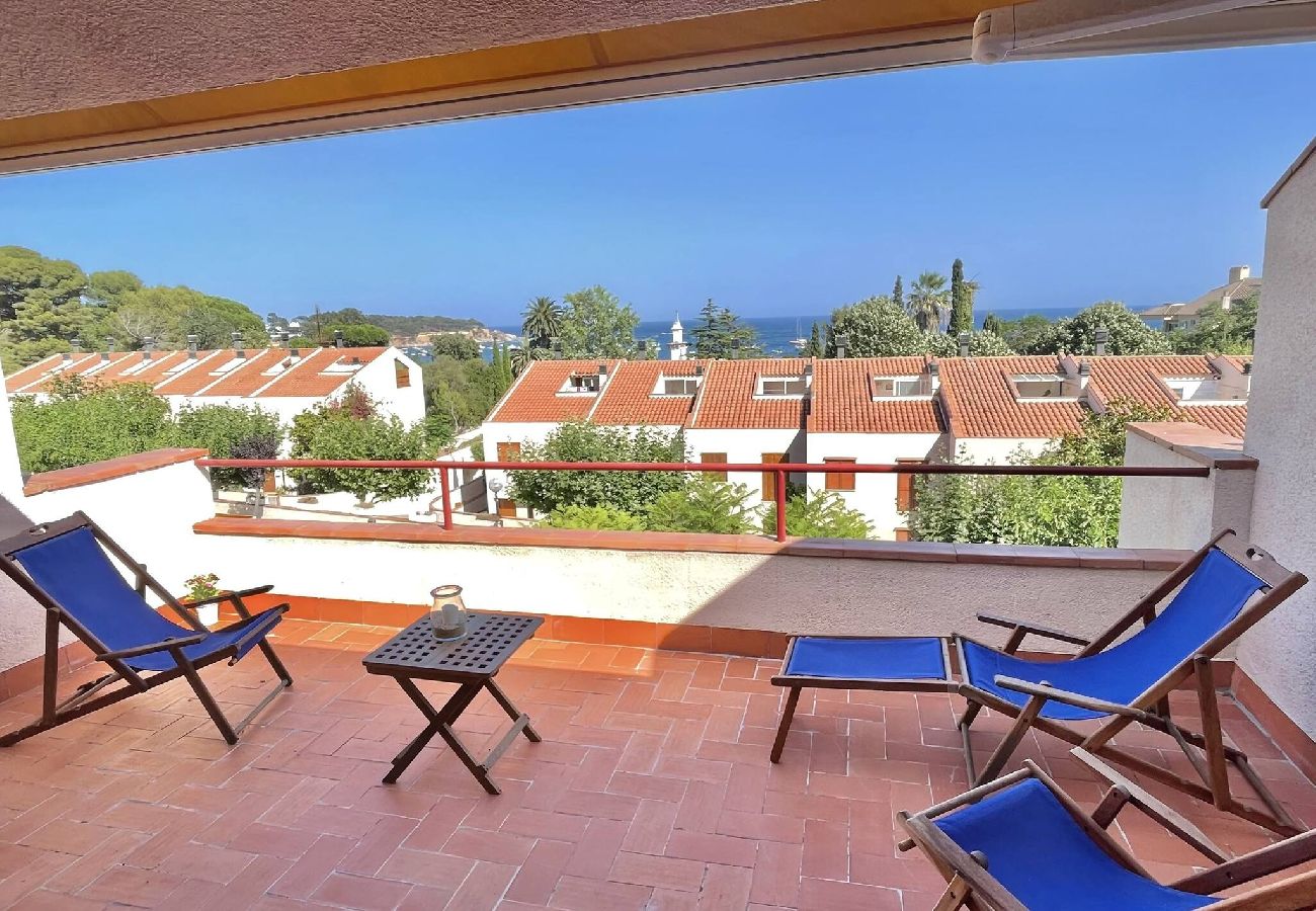 Casa adosada en Sant Feliu de Guixols - 37.00  S Agaro Casa Con Piscina Cerca De