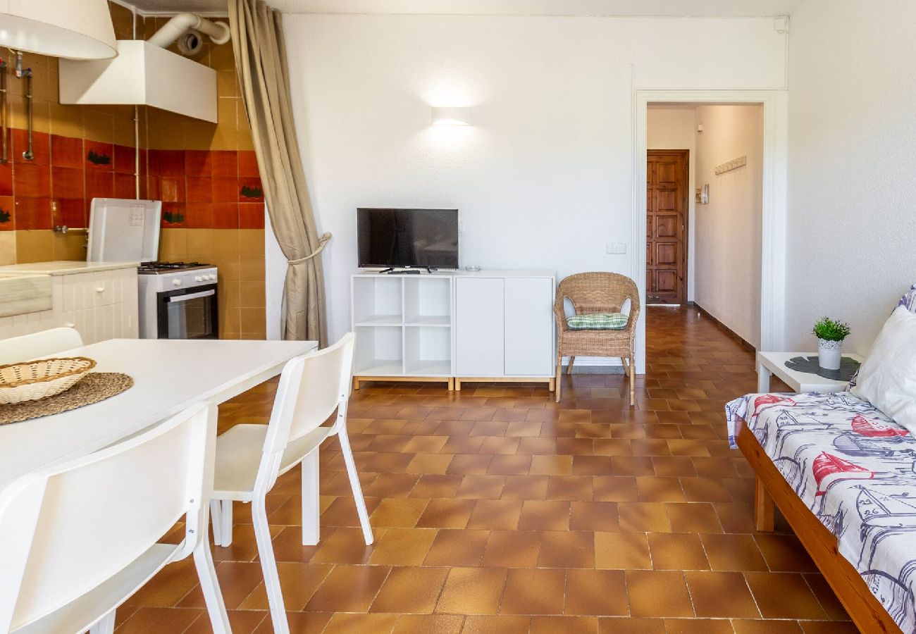 Apartamento en Sant Feliu de Guixols - 20.10 Cubells 2  Apartamento cercano a la playa