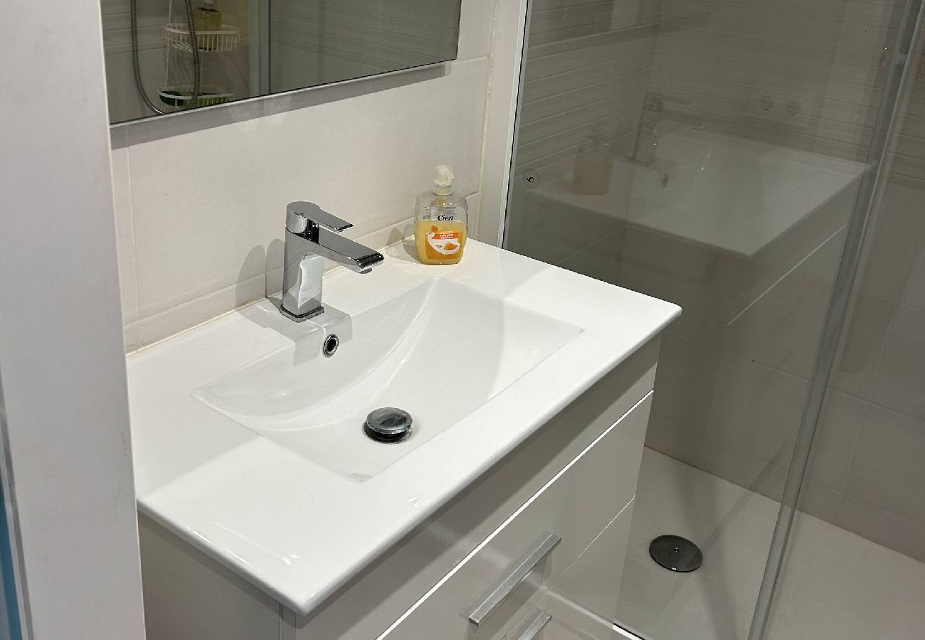 Estudio en Platja d´Aro - 04.90 6ta Planta frente al mar Beach Palace